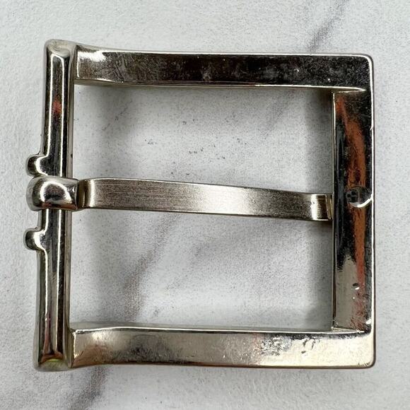 Silver Tone Simple Basic Belt Buckle - Picture 2 of 9